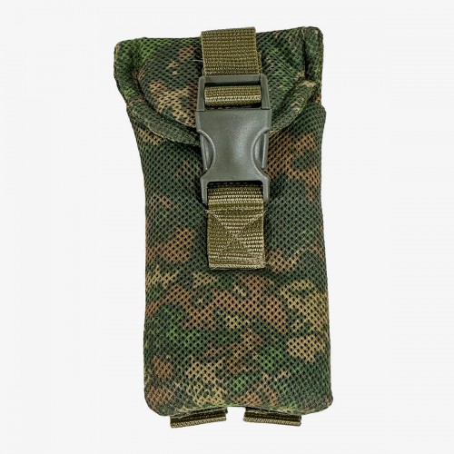 KMCS MOLLE Phone Pouch (Green), Pouches are simple pieces of kit designed to carry specific items, and usually attach via MOLLE to tactical vests, belts, bags, and more